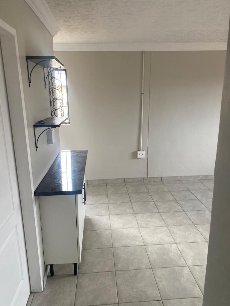 2 Bedroom Property for Sale in Heidedal Free State